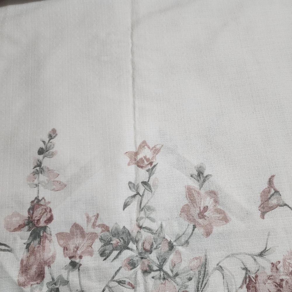 Arcadia Rod Pocket Set of 2 Floral Curtain Panel - Picture 9 of 9